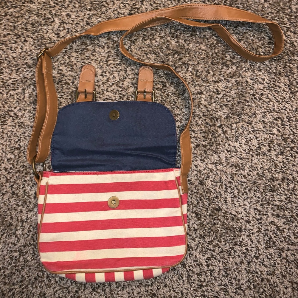 American Eagle purse